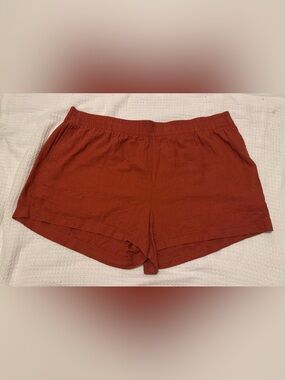 Old Navy Women's Rust Elastic-Waist Shorts